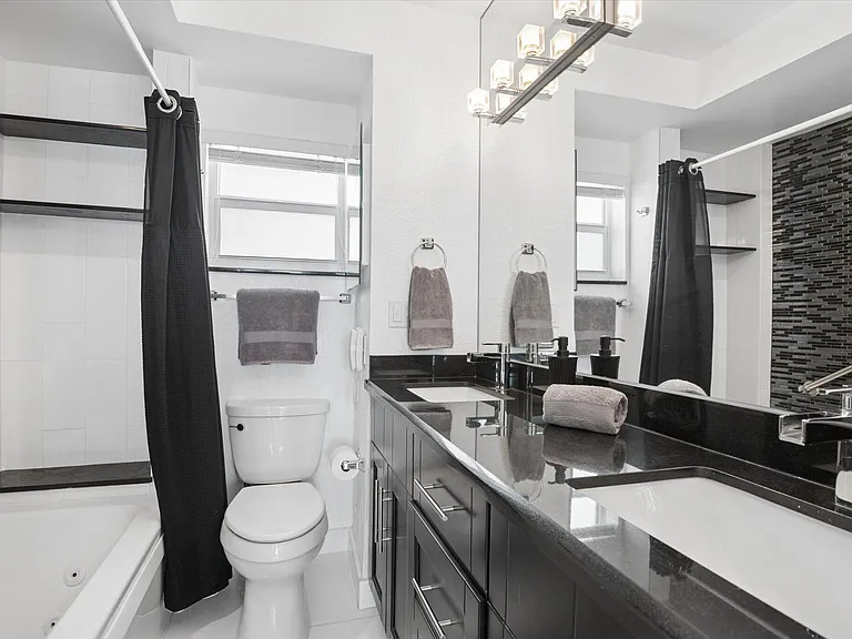 333 NE 21st Ave #1520 — Photo 10