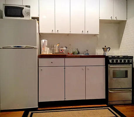 Rented by Keller Williams NYC | media 27