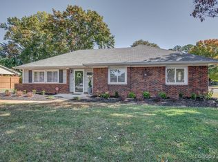 2348 Gaines Ave, Gastonia, NC 28054