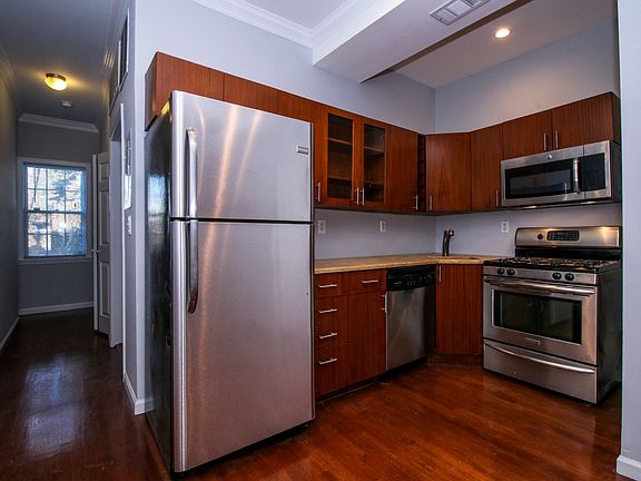 Stainless Steel Appliances!