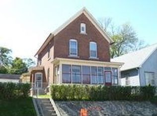 3053 Lemon St, Dubuque, IA 52001