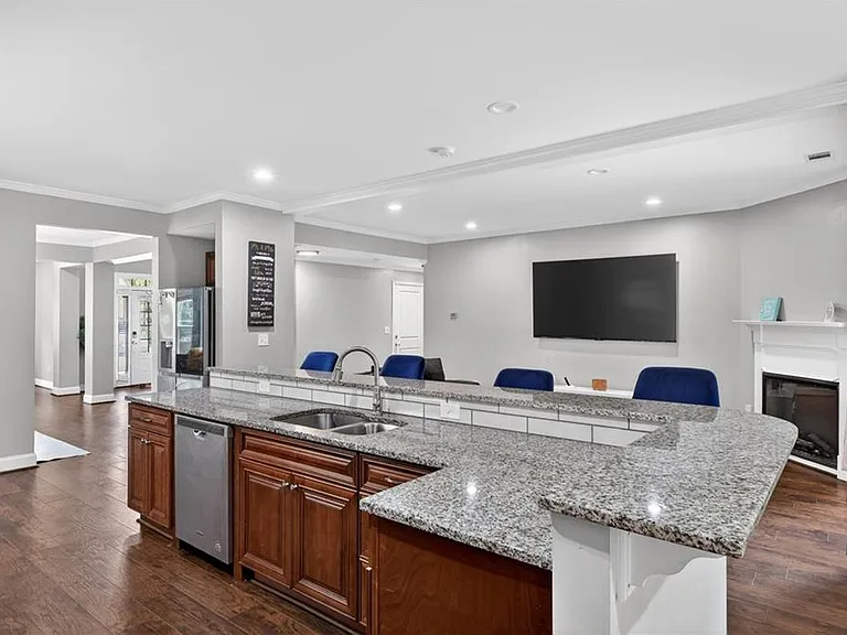 3066 Dolostone Way — Photo 21