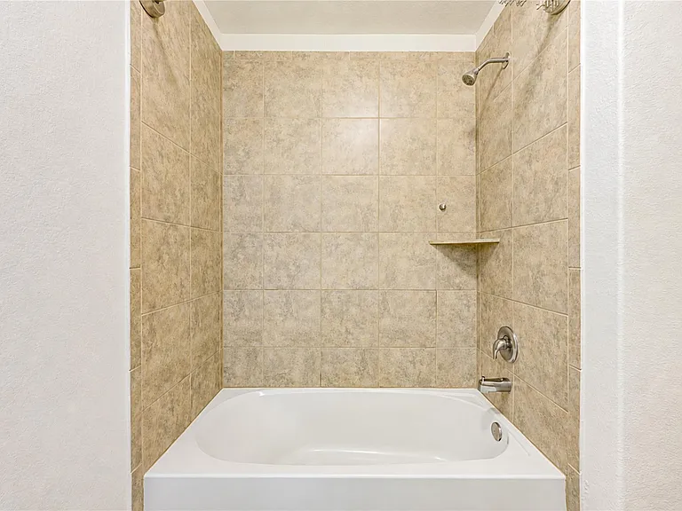 22534 Cloverland Field Dr — Photo 28