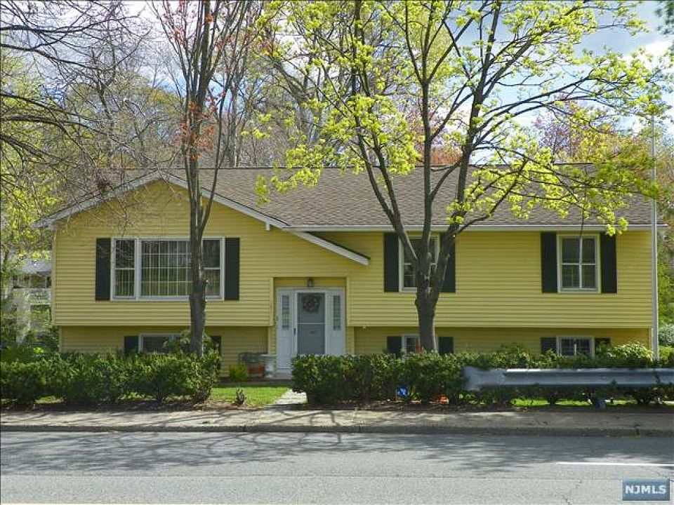 1st image of 279 Forest Ave