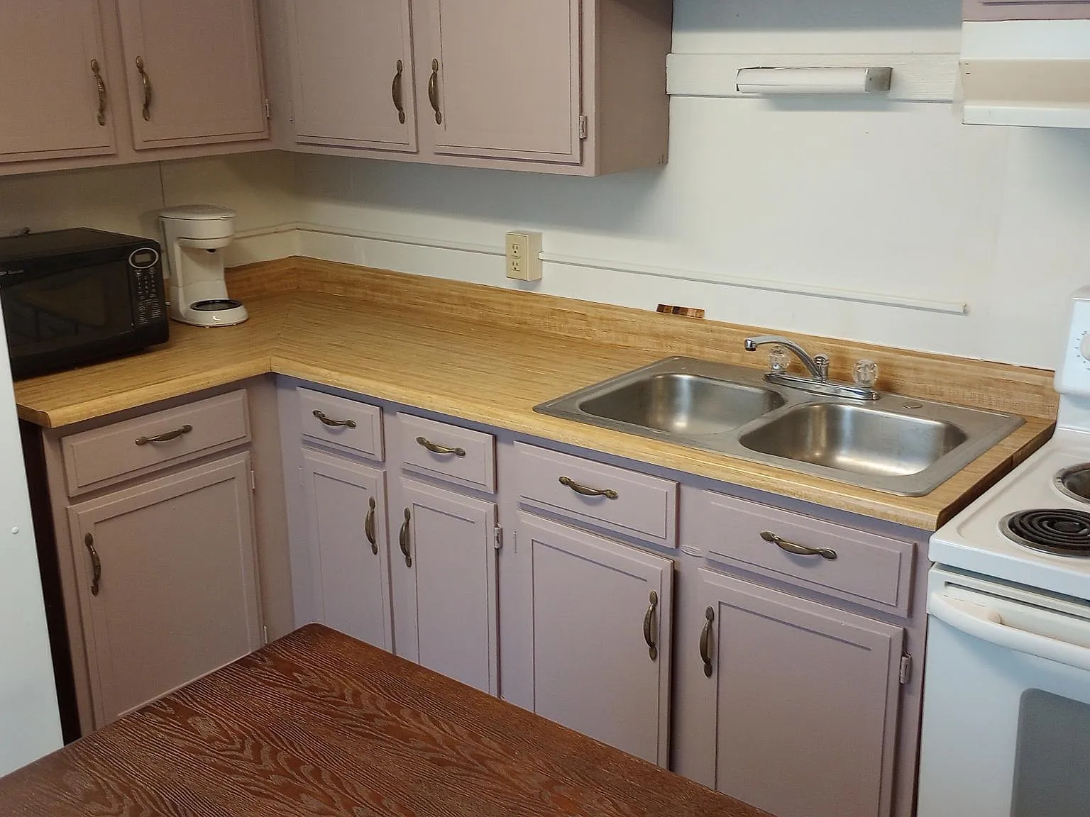 400 Hill St — Photo 2