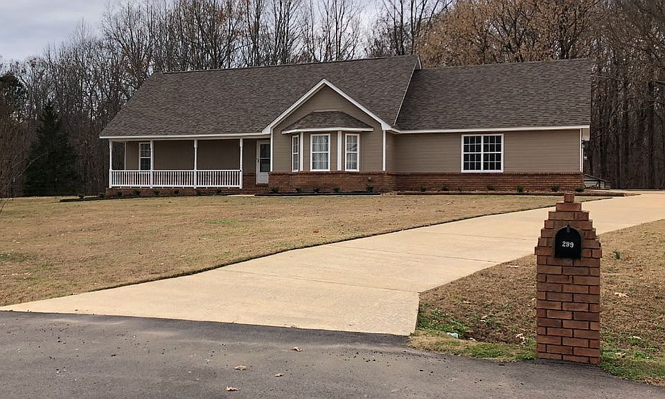 1st image of 299 Chelsia Ln