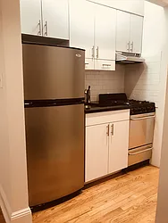 Rented by Metropolis Real Estate of Manhattan