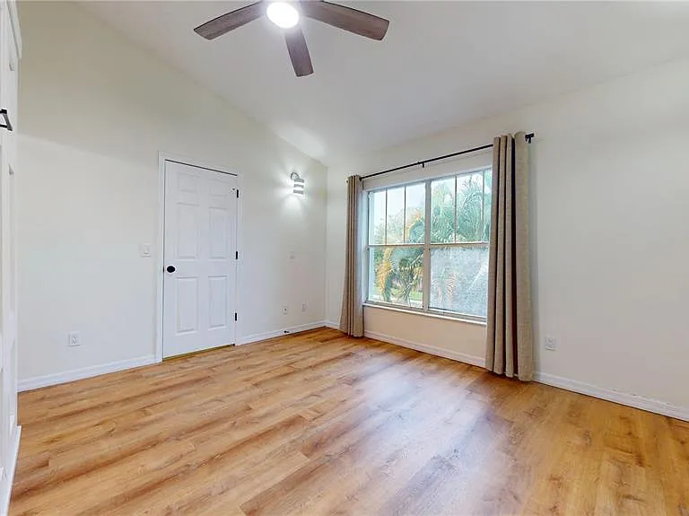 315 S Edison Ave #15 — Photo 19