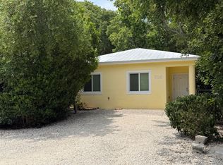635 Cabrera St, Key Largo, FL 33037