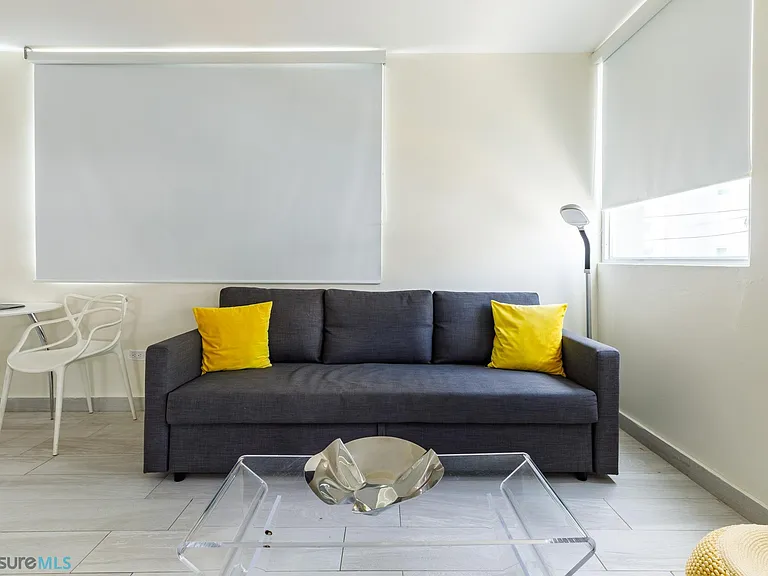 1408 Calle Aldea #2A — Photo 8