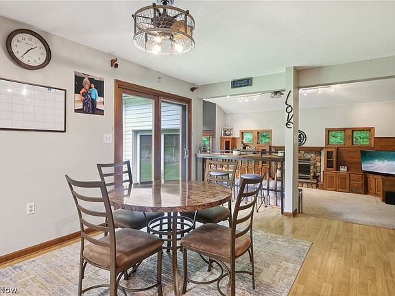 5th image of 11880 Wellesley Ln