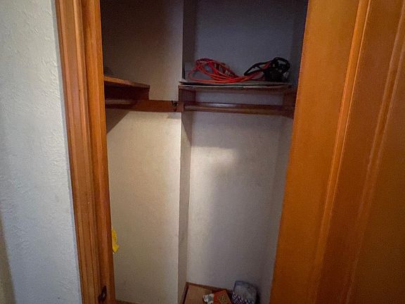 4th image of 3921 Bryant Ave S #2