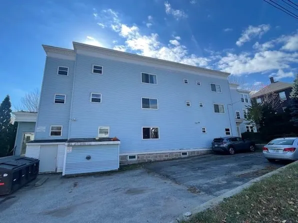 2 Wentworth Avenue, Gorham, NH 03581