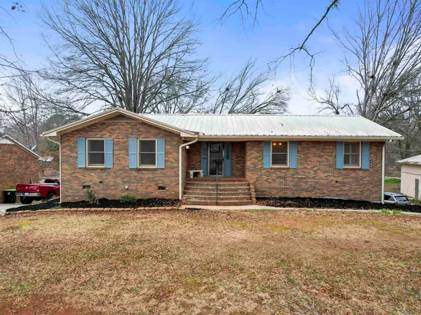 1012 Dogwood Cir, Sylacauga, AL 35150