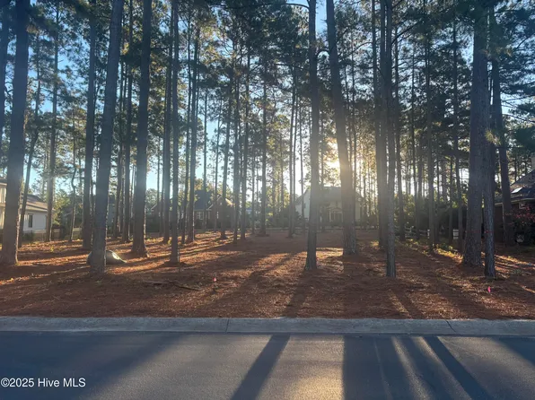 25 Plantation Drive, Southern Pines, NC 28387