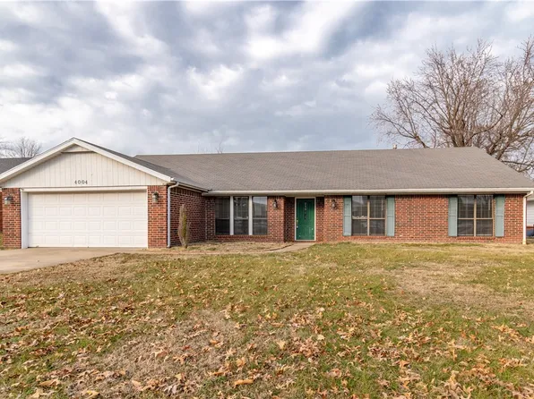 4004 Clark Ave, Springdale, AR 72762