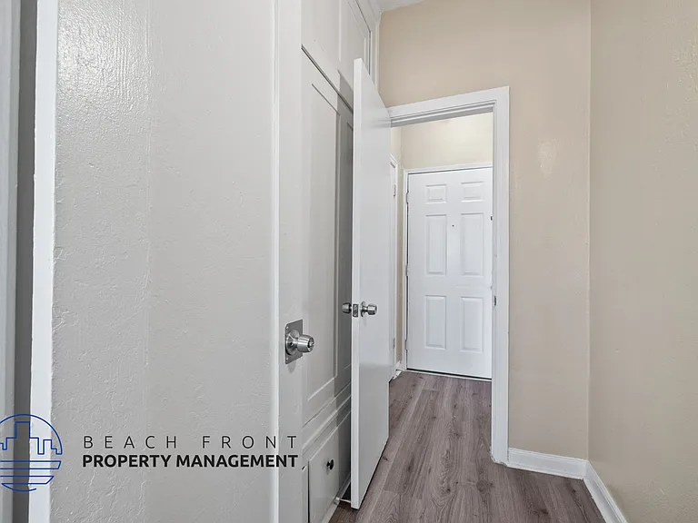 418 S. Normandie Ave — Photo 10