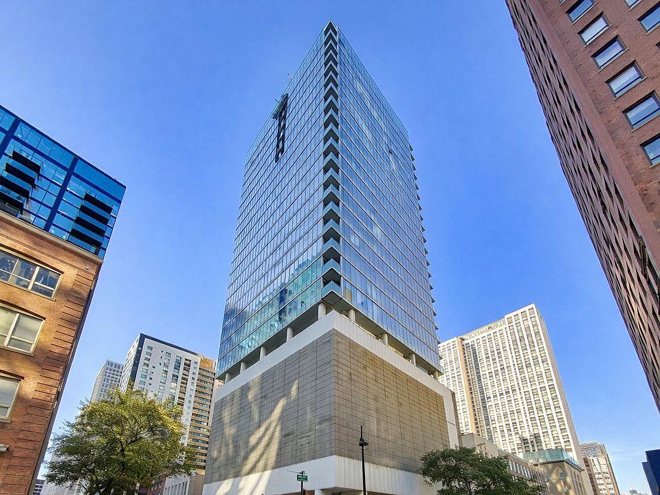 1st image of 550 N Saint Clair St APT 2503