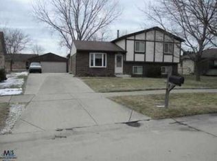 45479 Spagnuolo Rd, Macomb, MI 48044