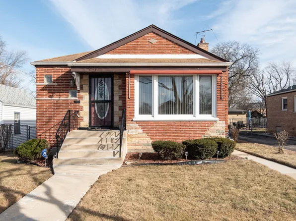 12811 S Throop St, Calumet Park, IL 60827