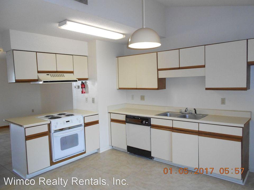 1st image of 146 Alder Ave