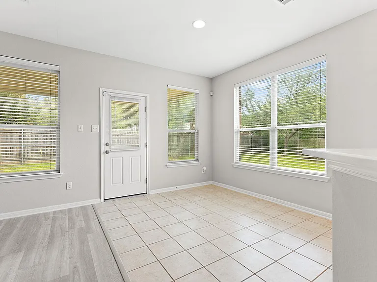2400 Saddle Blanket Pl — Photo 13