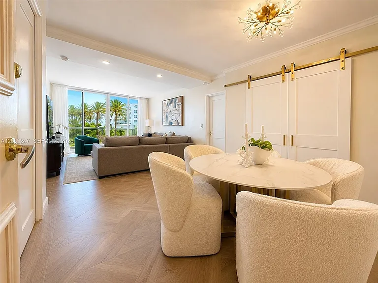 5700 Collins Ave #3A — Photo 11
