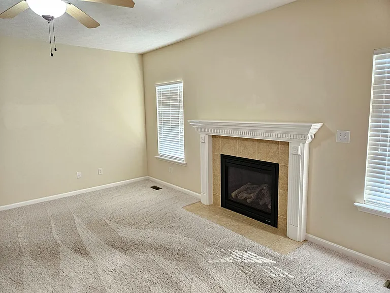 403 Persimmon Dr — Photo 18