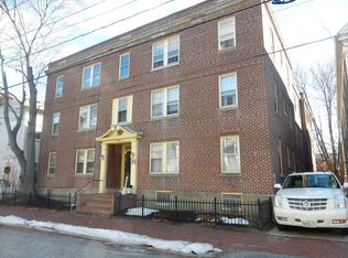 314 Spring St APT 18, Portland, ME 04102