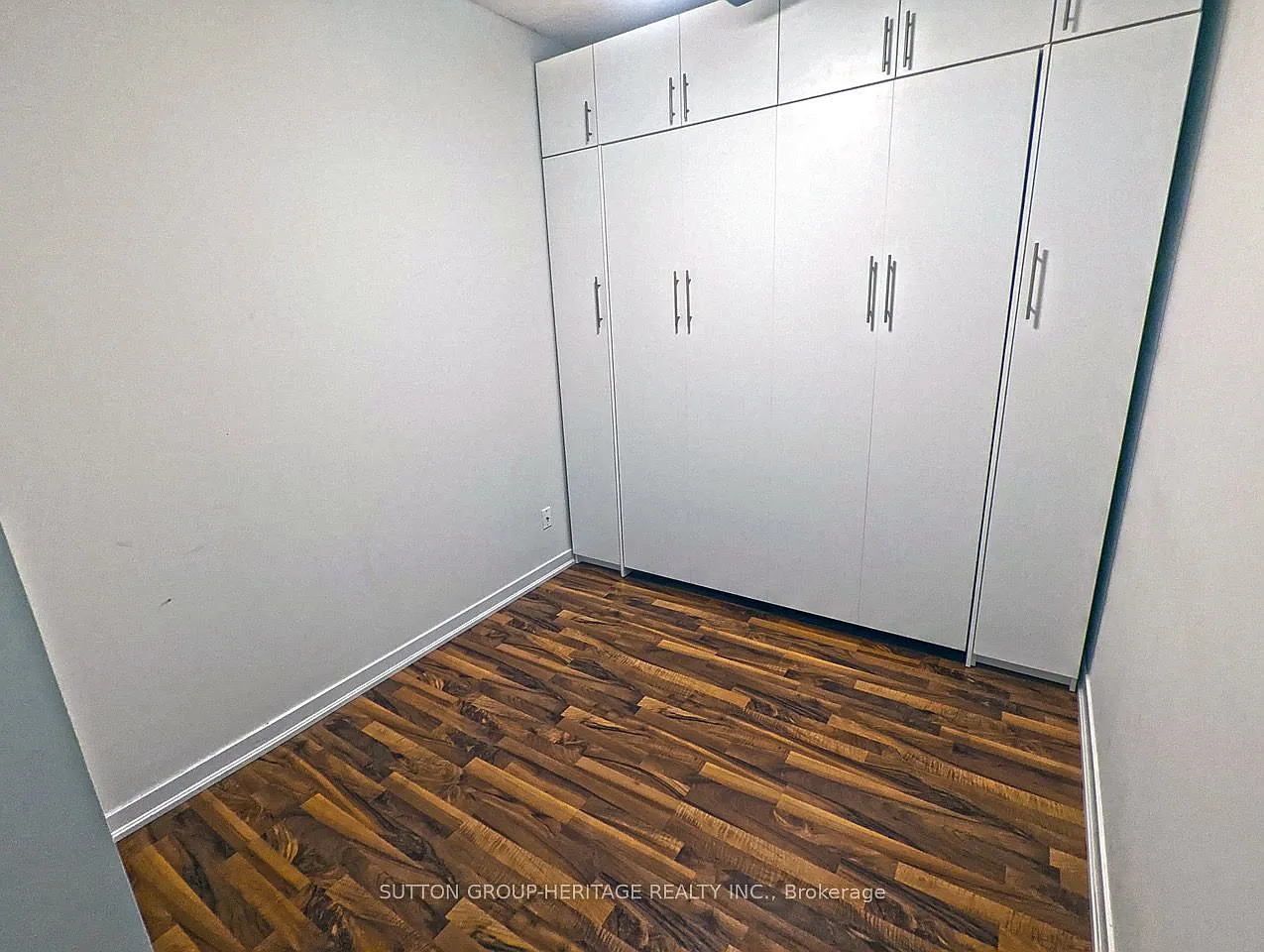 2 bed, $2,600 — Photo 4