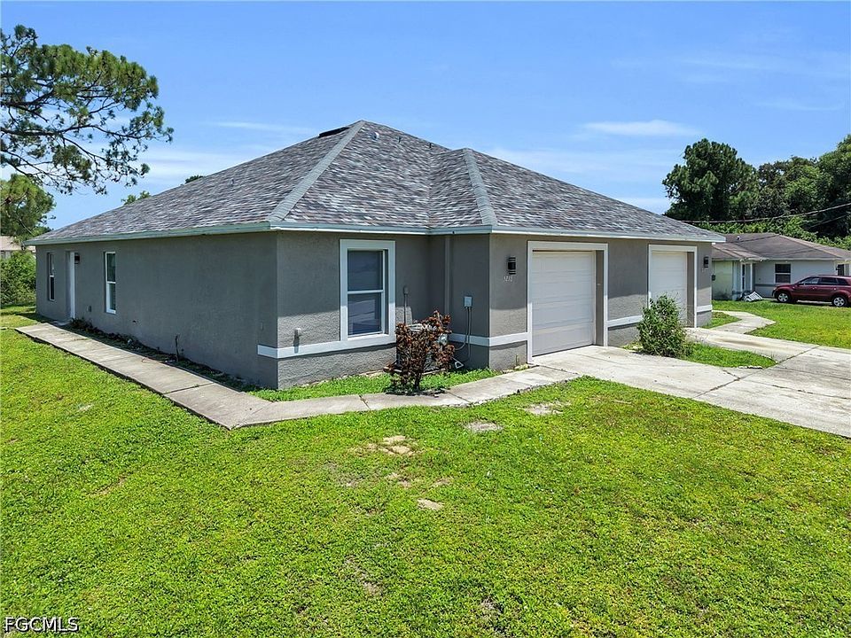1st image of 5236/5238 28th St SW