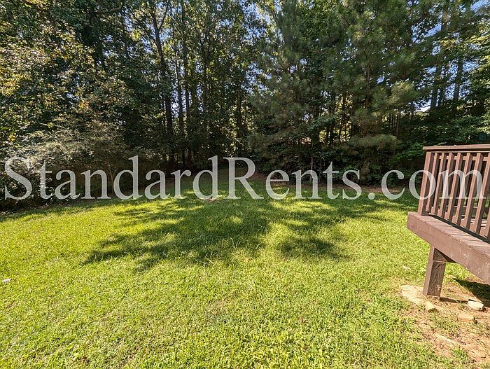2nd image of 610 Charity Ln SW