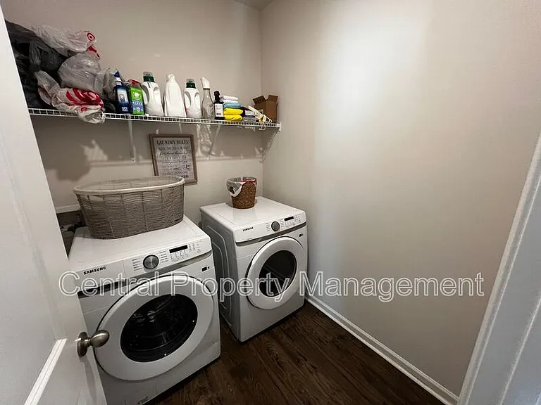 27 Oak Edge Ln — Photo 10