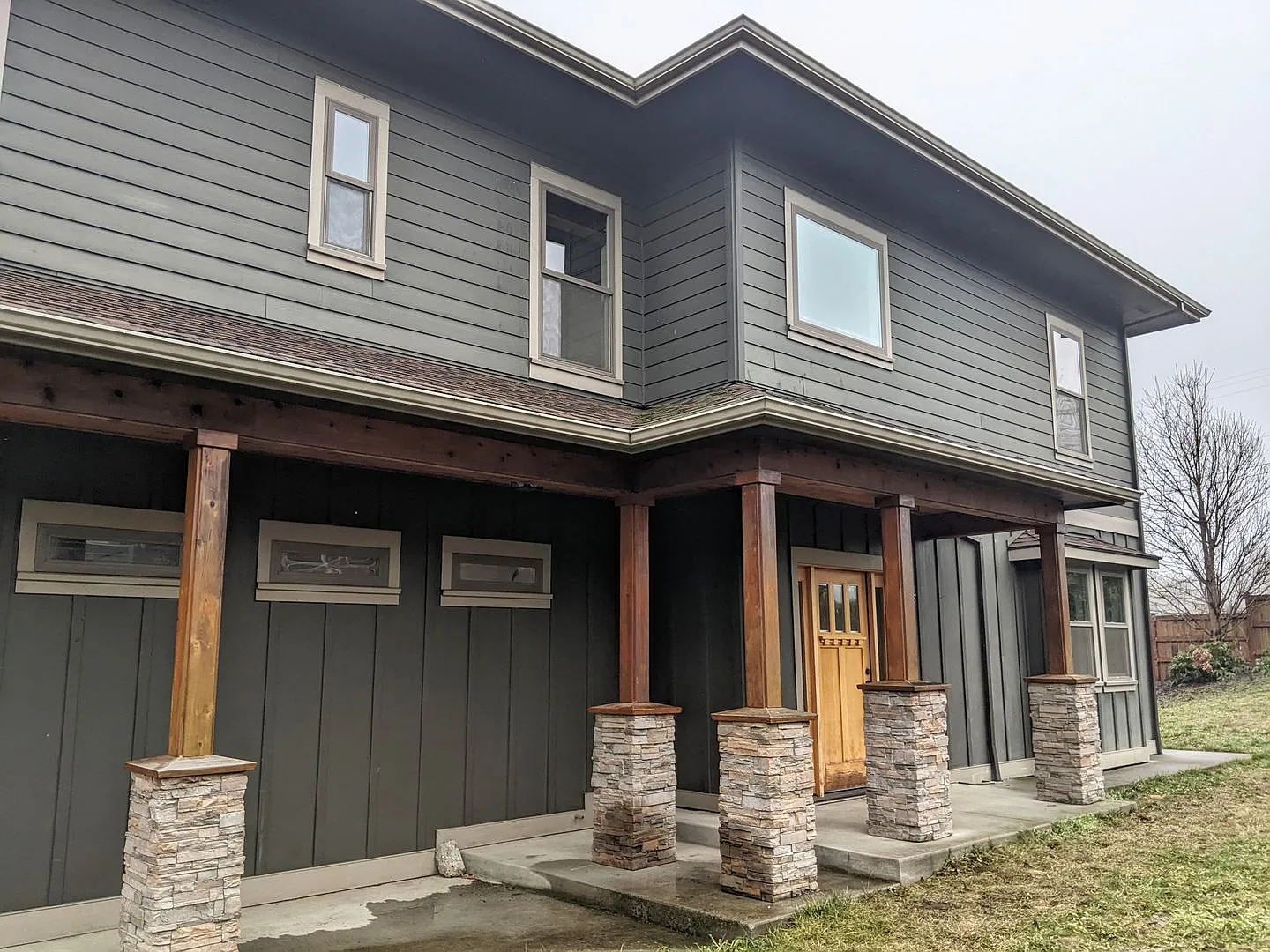 Home for Rent - Westside Hood River — Photo 1