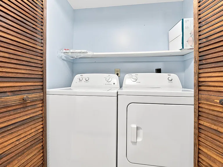 6032 Sawmill Woods Dr — Photo 13