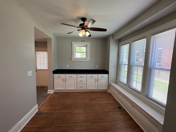 360 E Oakland Ave