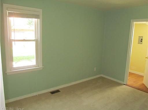 4th image of 3449 E Bonner Dr