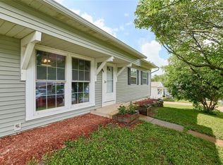 68 Cedar Ridge Dr, Pacific, MO 63069