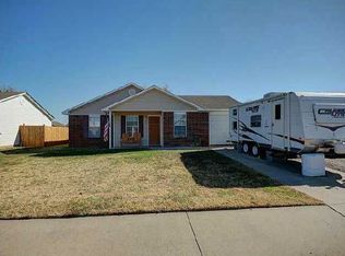 1800 Lexington Rd, Claremore, OK 74017