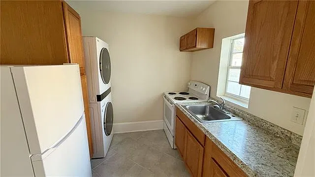 1 bed, 1.0 bath, 550 sqft, $1,200 — Photo 4