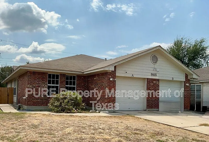 3 bed, 2.0 bath, 1230 sqft, $1,550 — Photo 1