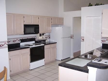 5th image of 7782 Savannah Ct