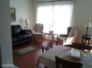 2042 Australia Way W APT 8, Clearwater, FL 33763