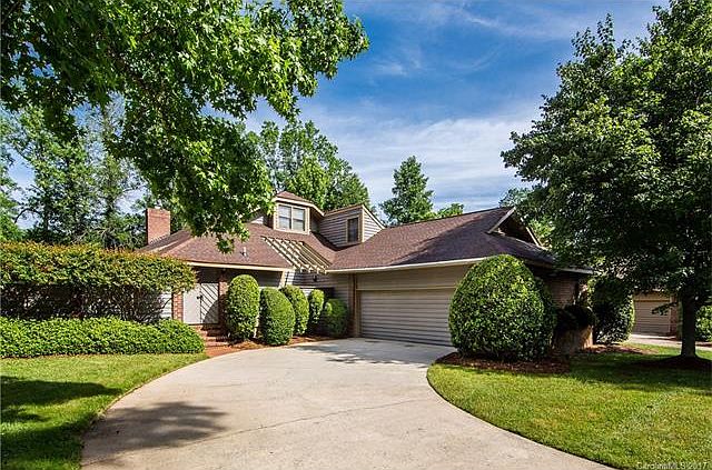 1st image of 6208 Summertree Ln #13