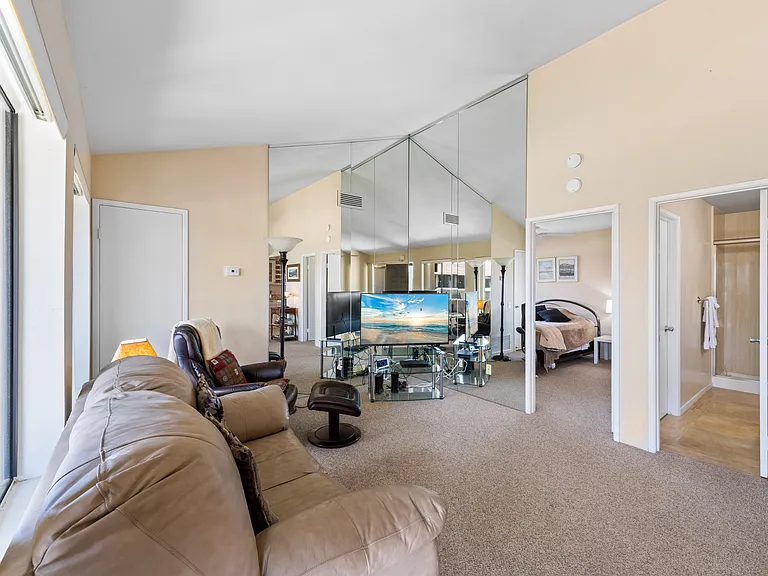 1150 E Amado Rd #20C2 — Photo 11
