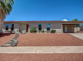 9551 E Myra Dr, Tucson, AZ 85730