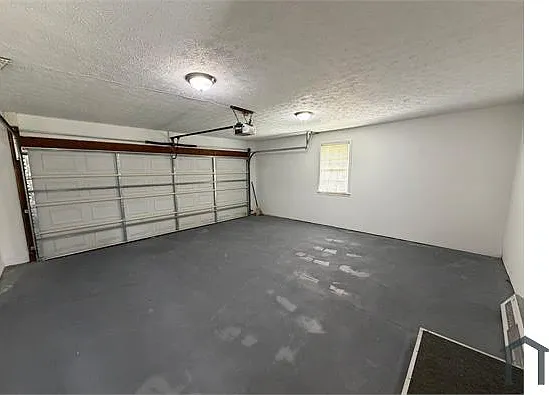 2203 Meadow Dr — Photo 12