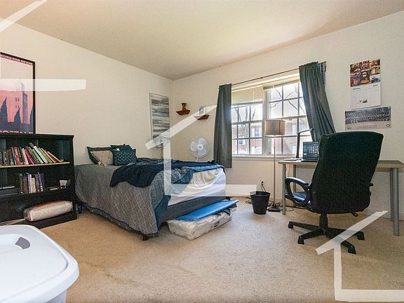 215 Lake Shore Rd. #2 Boston (Brighton) Unit Photo 8