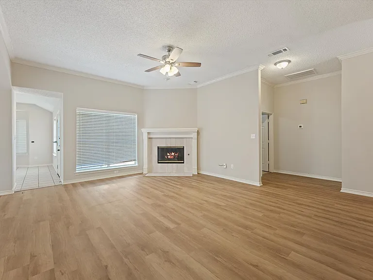 11900 Port Rd — Photo 5