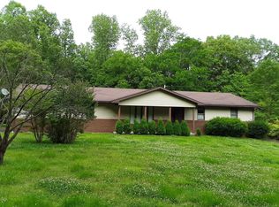 160 Short Rd, Cobden, IL 62920